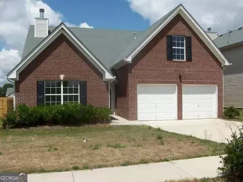 1951 Sawgrass Dr, Hampton, GA 30228