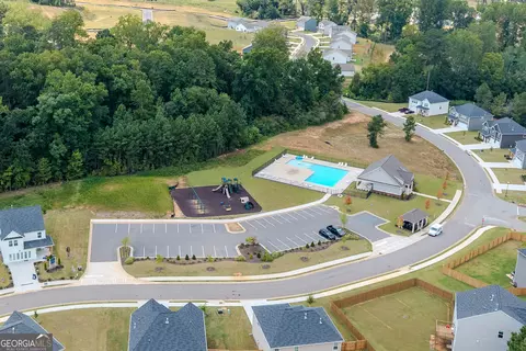 View/Area - 230 River Meadow Dr, Lagrange, GA 30241 photo 3 of 11
