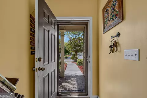 Entry Way - 230 River Meadow Dr, Lagrange, GA 30241 photo 1 of 3