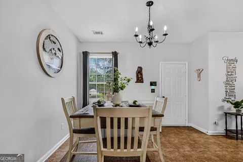 Dining - 230 River Meadow Dr, Lagrange, GA 30241 photo 3 of 4