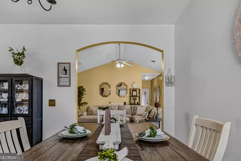 Dining - 230 River Meadow Dr, Lagrange, GA 30241 photo 4 of 4