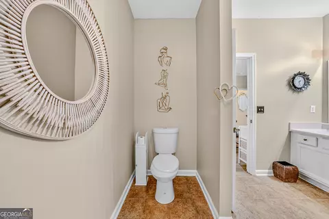 Bath - 230 River Meadow Dr, Lagrange, GA 30241 photo 2 of 3