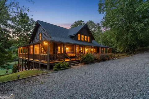 505 Old Salem Rd, Mineral Bluff, GA 30559