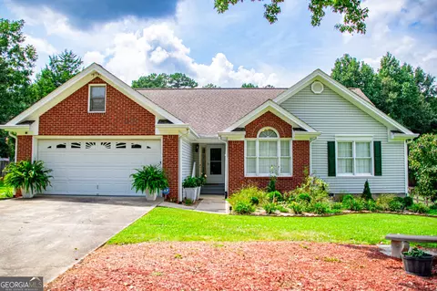 10 Mountain Oaks Dr, Carrollton, GA 30116