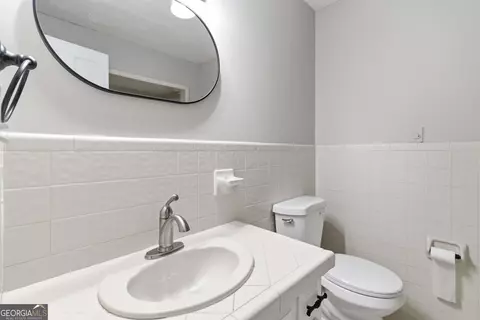 Bath - 760 Pine Needle Rd, Hampton, GA 30228 photo 3 of 5