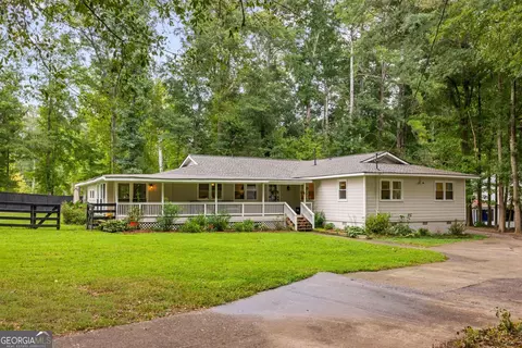 285 Air Acres Way, Woodstock, GA 30188
