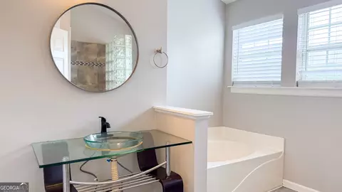 Bath - 3339 Benthollow Ln, Duluth, GA 30096 photo 1 of 2