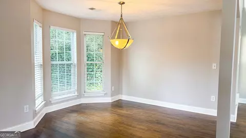 Living - 3339 Benthollow Ln, Duluth, GA 30096 photo 2 of 5