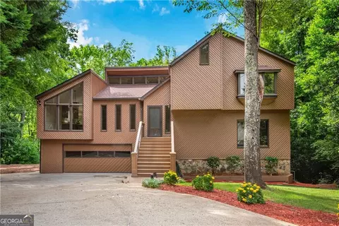2404 Stockton Pl, Marietta, GA 30066