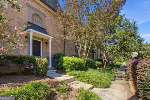 6980 Roswell Rd #C5, Sandy Springs, GA 30328