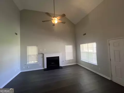 Living - 35 Creekview Ct, Covington, GA 30016 photo 1 of 4