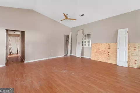 Living - 598 Clark Rd, Guyton, GA 31312 photo 4 of 5