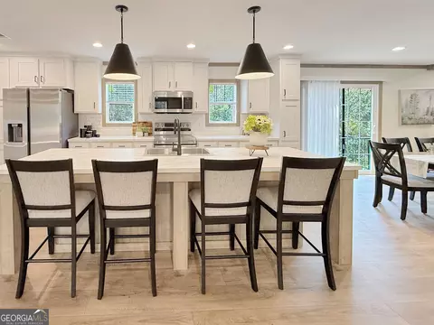 Kitchen - 415 Oliver Rd, Barnesville, GA 30204 photo 1 of 6