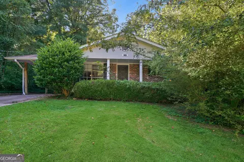 2231 Scotty Cir, Decatur, GA 30032