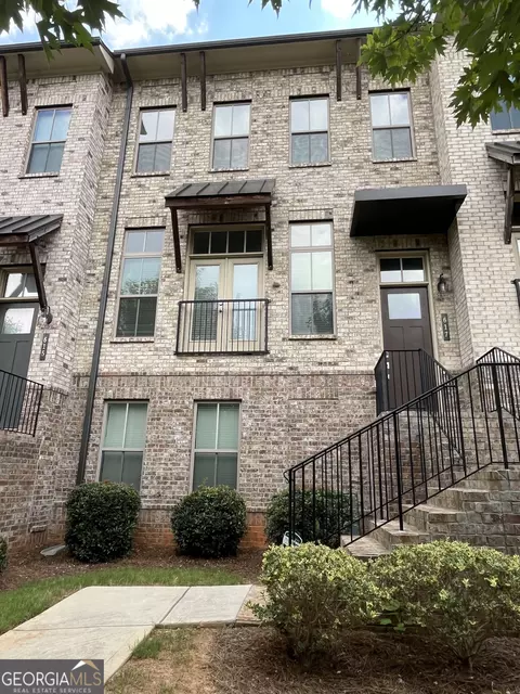 617 Harrington Hls, Decatur, GA 30032