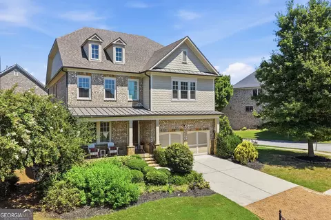 467 Lancashire Dr, Marietta, GA 30068
