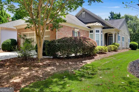 102 Magic Lily Dr, Griffin, GA 30223
