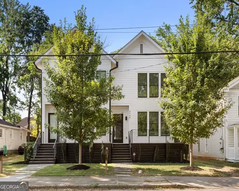 454 Calhoun St NW, Atlanta, GA 30318