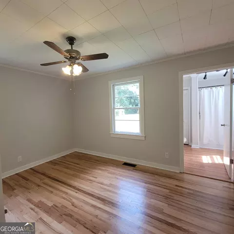 Bedroom - 215 Poplar Cir, Lagrange, GA 30241 photo 6 of 7