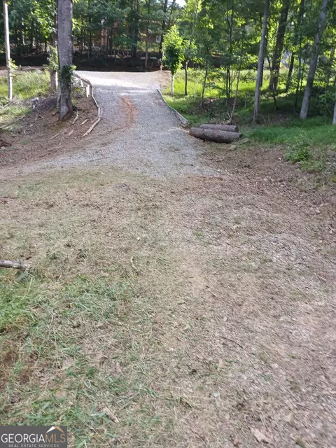 203 Gander Gap Rd, Hiawassee, GA 30546