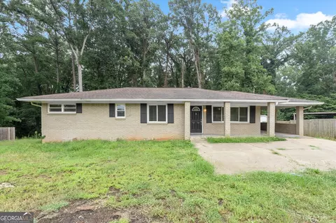 677 N Hairston Rd, Stone Mountain, GA 30083