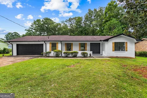 4607 Bexley Dr, Stone Mountain, GA 30083