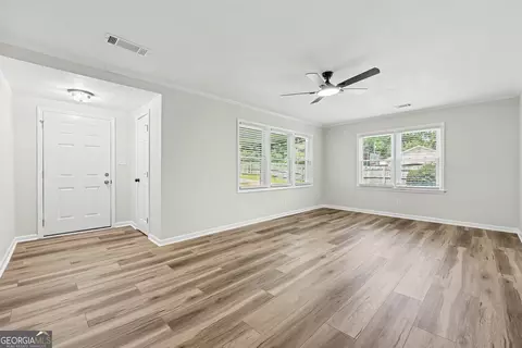 Living - 25 Mimosa Rd, Covington, GA 30016 photo 2 of 3