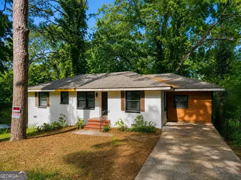 2164 Mark Trl, Decatur, GA 30032