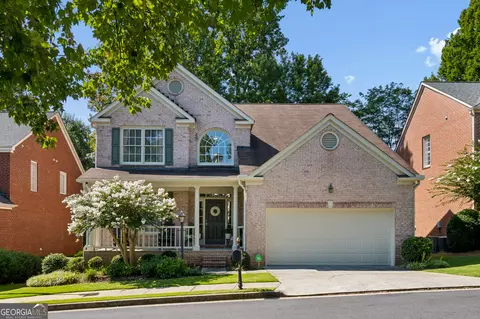 Exterior - 2024 Gramercy Cir, Chamblee, GA 30341 photo 2 of 9
