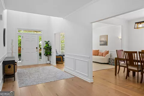Entry Way - 2024 Gramercy Cir, Chamblee, GA 30341 photo 3 of 5