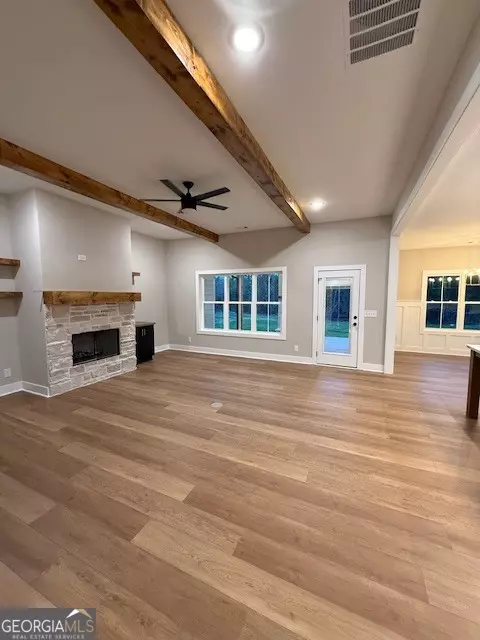Living - 603 Silver Dollar Rd, Barnesville, GA 30204 photo 3 of 3