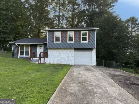 1819 Singer Way, Lithonia, GA 30058