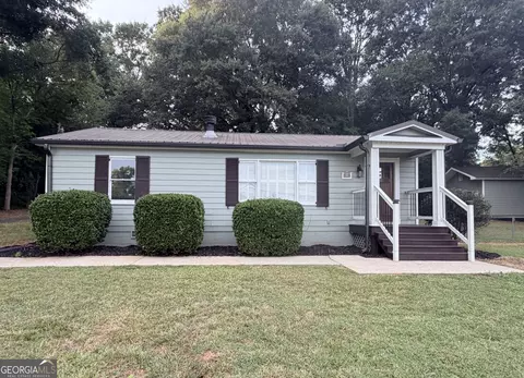 604 Lynn Ave, Jefferson, GA 30549