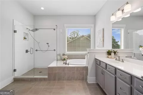 Bath - 111 Summit View Ct, Canton, GA 30114 photo 3 of 7