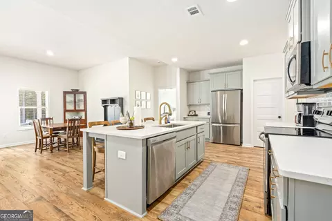 Kitchen - 1219 Thrash Rd, Lagrange, GA 30241 photo 3 of 3