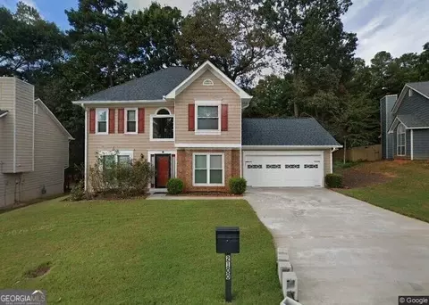 2100 Wedgewood Dr, Stone Mountain, GA 30088