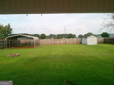 Exterior - 709 Sark Dr, Warner Robins, GA 31088 photo 3 of 3