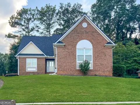 90 Fenwyck Cmns, Fayetteville, GA 30214