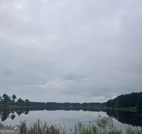 118 E Lake Dr, Statesboro, GA 30458