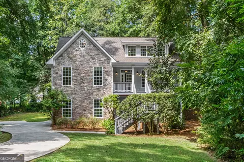 54 Overbrook Ct, Newnan, GA 30263