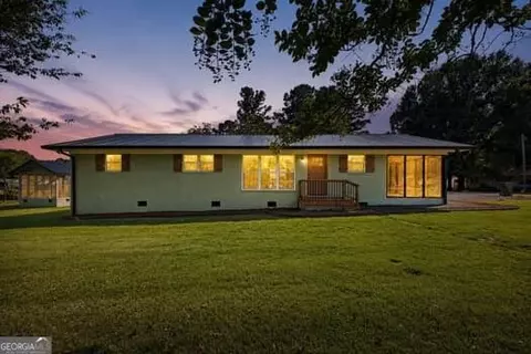 15 Sidney St, Summerville, GA 30747
