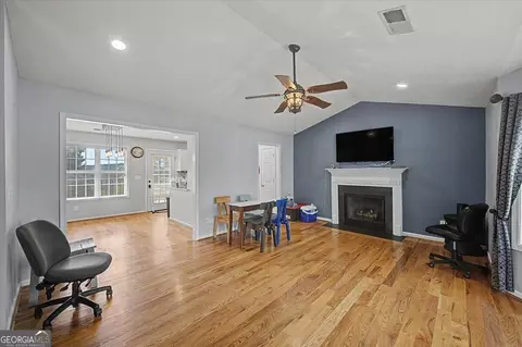 30 Indian Hills Dr, Rydal, GA 30171 photo 4