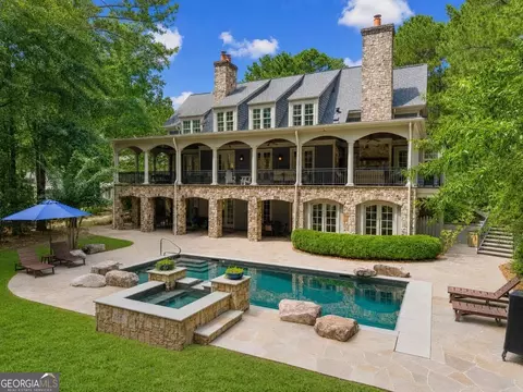 1241 Lake Club Dr, Greensboro, GA 30642