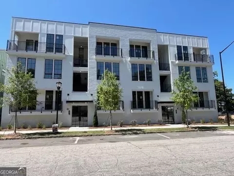 989 Bibbs Cir NW #24, Atlanta, GA 30318
