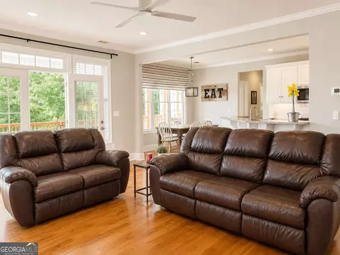 Living - 970 Nelms Rd, Franklin, GA 30217 photo 2 of 2