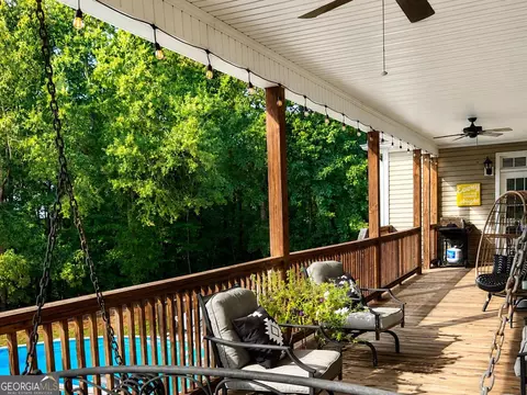 Exterior - 970 Nelms Rd, Franklin, GA 30217 photo 6 of 10