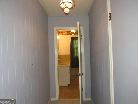 Entry Way - 30 Rome Rd SW, Cave Spring, GA 30124 photo 3 of 3