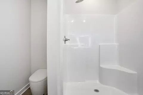 Bath - 237 Jarrett St, Fairburn, GA 30213 photo 1 of 5