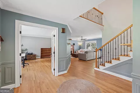 Entry Way - 4832 Riveredge Dr, Peachtree Corners, GA 30096 photo 2 of 4