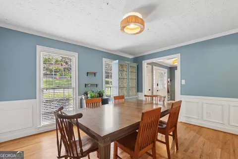 Dining - 4832 Riveredge Dr, Peachtree Corners, GA 30096 photo 2 of 2
